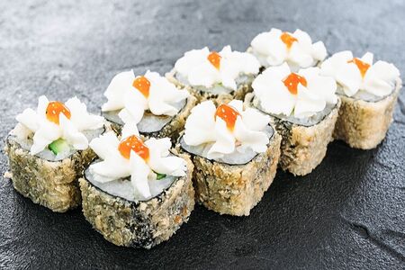 Ролл Горячий японец