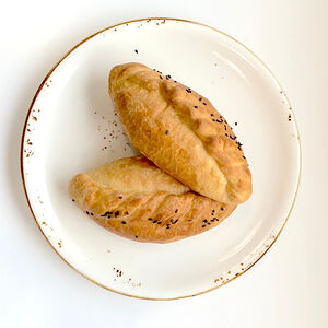 Печёные пирожки с капустой