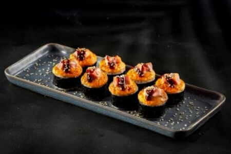 Запечённый ролл с лососем