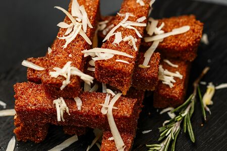 Чесночные гренки