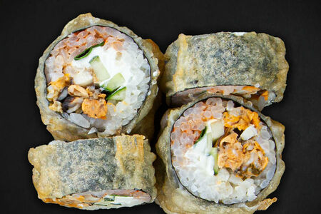 Ролл Темпура с мидиями