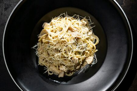 Паста с белыми грибами, индейкой и трюфелем