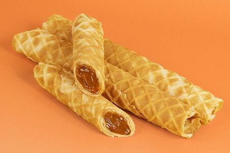 Трубочки на сливочном масле с варёной сгущёнкой М