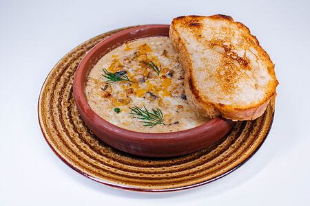 Мясо мидий в соусе блю чиз