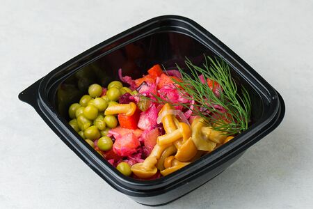 Винегрет с опятами