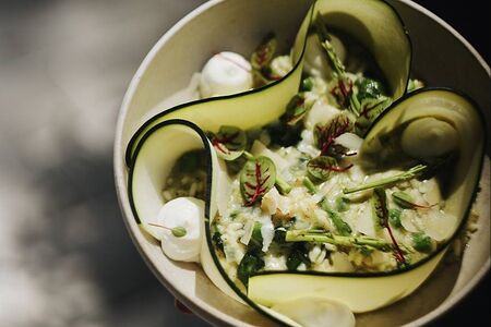 Зелёное ризотто с креветками