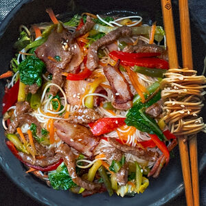 Вок №1 Бекон и говядина