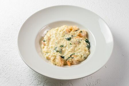 Ризотто с креветками и зелёным горошком