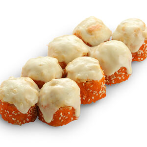 Ролл с копченой куриной грудкой и сырным соусом