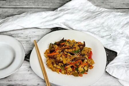 Рис с говядиной Ньюпай