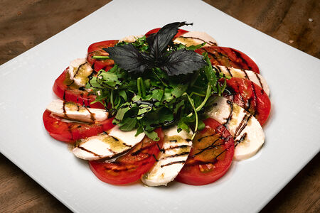 Салат Капрезе