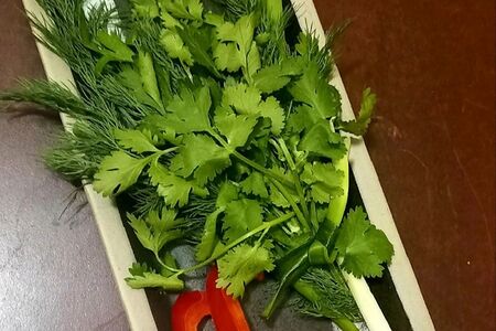 Зелень сезонная