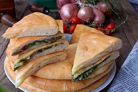 Хачапури Сыр-зелень