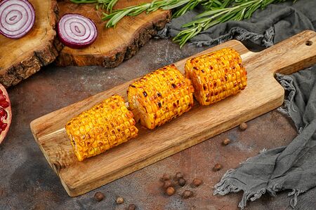 Кукуруза на мангале