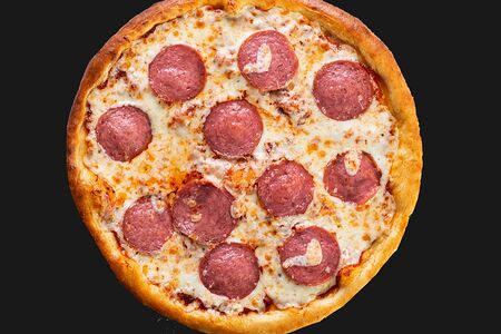 Пицца Салями