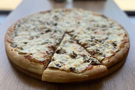 Пицца Ветчина с грибами