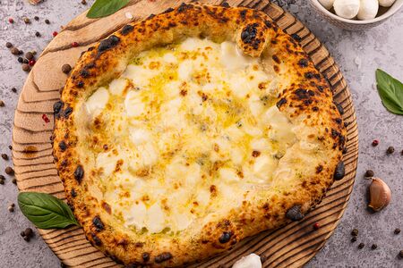 Пицца Четыре сыра