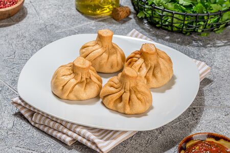 Хинкали с грибами жареные