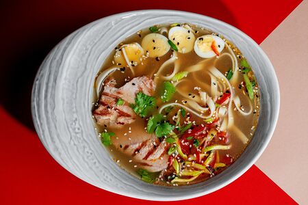 Рамен со свининой