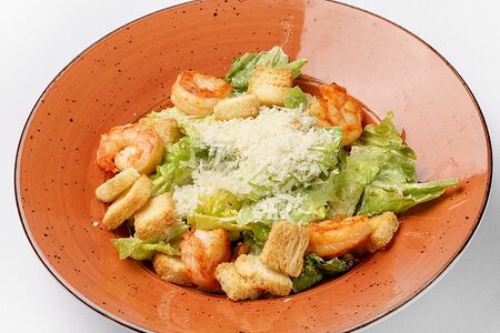 Салат Цезарь с креветками