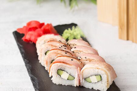 Ролл Майкл Корс