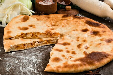 Пирог с капустой и грибами