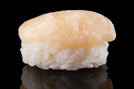 Хотате нигири