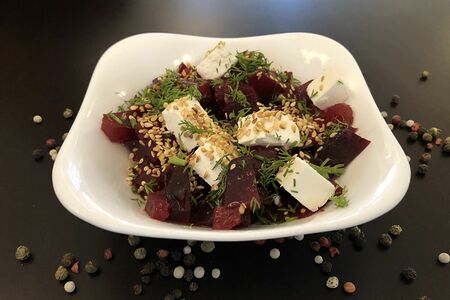 Свекла с сыром фета