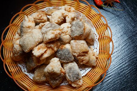 Кета, жаренная в крахмале