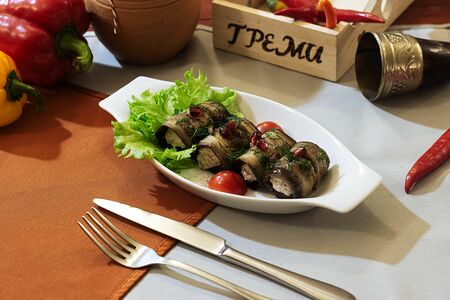 Баклажаны в виде рулетиков с грецким орехом