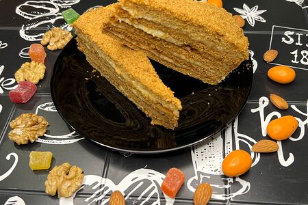 Торт Медовик