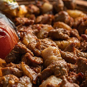 Баранье филе на шпажках