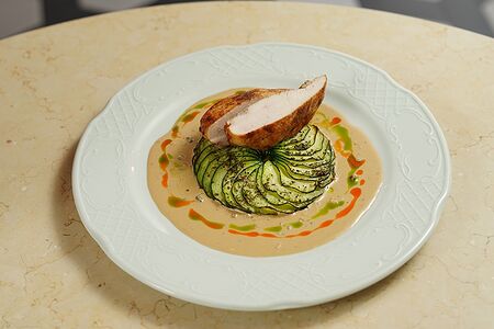 Куриная грудка с цукини