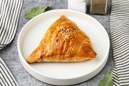 Самса из говядины