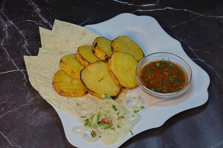 Картошка в тандыре