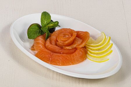 Семга слабосоленая