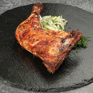 Куриный окорочок на мангале