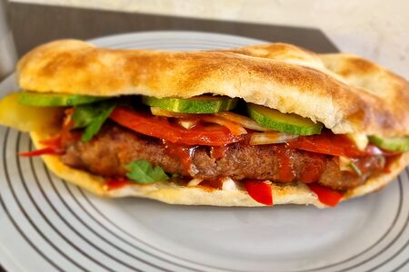 Люля-кебаб по-карски из свинины