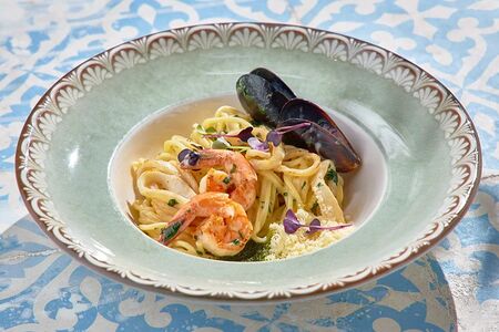 Спагетти с морепродуктами