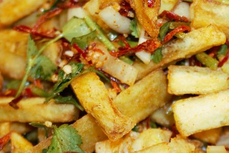 Салат из баклажанов в чесночном соусе