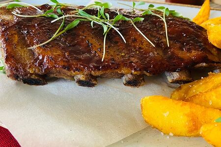 Свиные ребра в перечном соусе