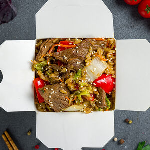 Рис с говядиной и овощами