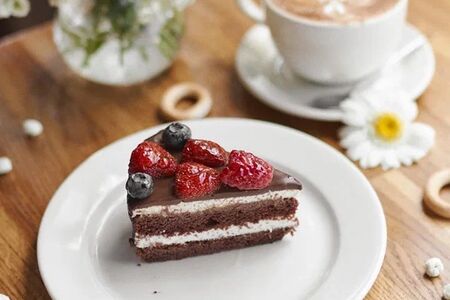 Торт вишня-шоколад