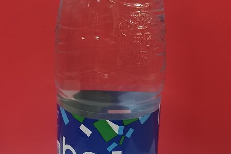 Вода без газа