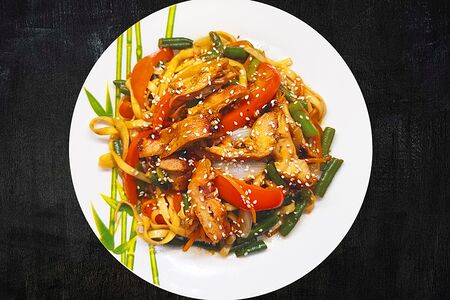 Удон с курицей