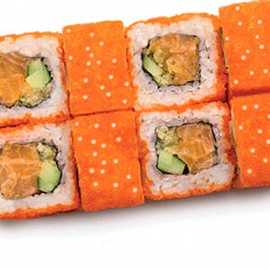 Ролл хрустящий с лососем в остром соусе