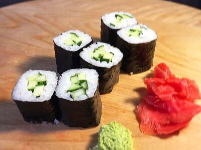 Ролл огурец