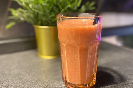 Розовый смузи