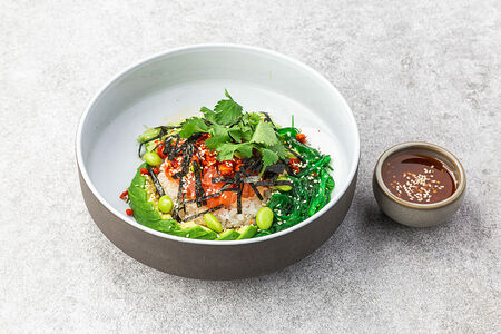 Поке с лососем