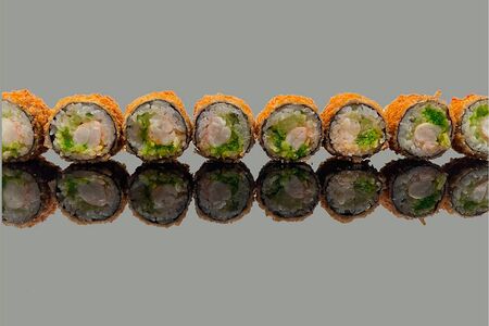 Острый с креветкой